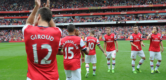 费迪南德：阿里也是一个普通人，并不是所有球员都能收获成功