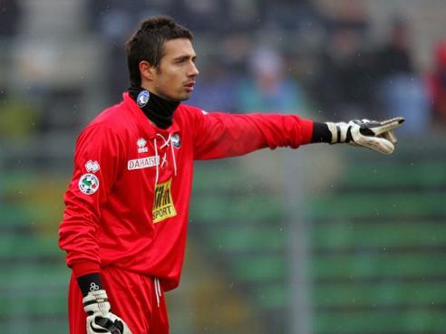 米兰冬奥会男子冰壶落选赛中国男队以7-2大胜新西兰队