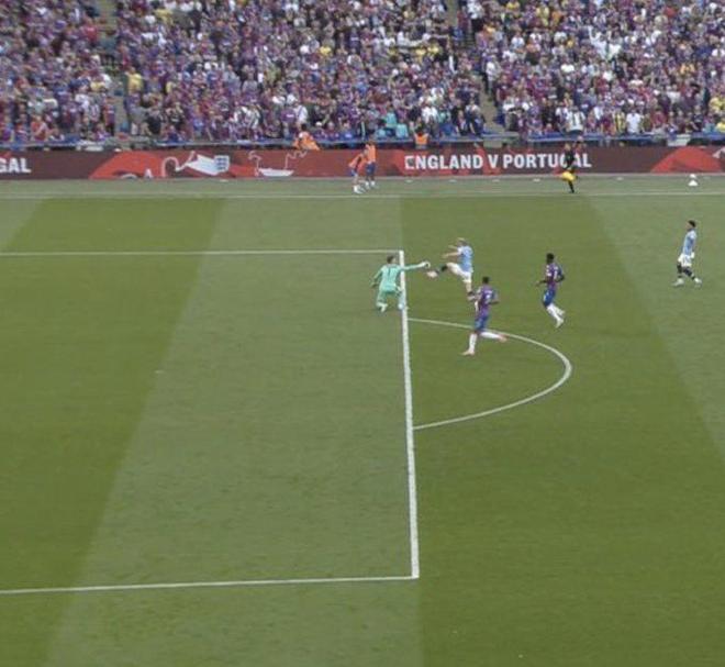 西媒：老弗爷不打口水战，不会对拉波尔塔的批评再做回应