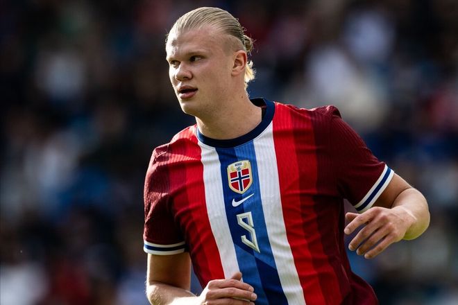 德国杯战报：凯恩破门，对手2送乌龙，拜仁3-2柏林联合