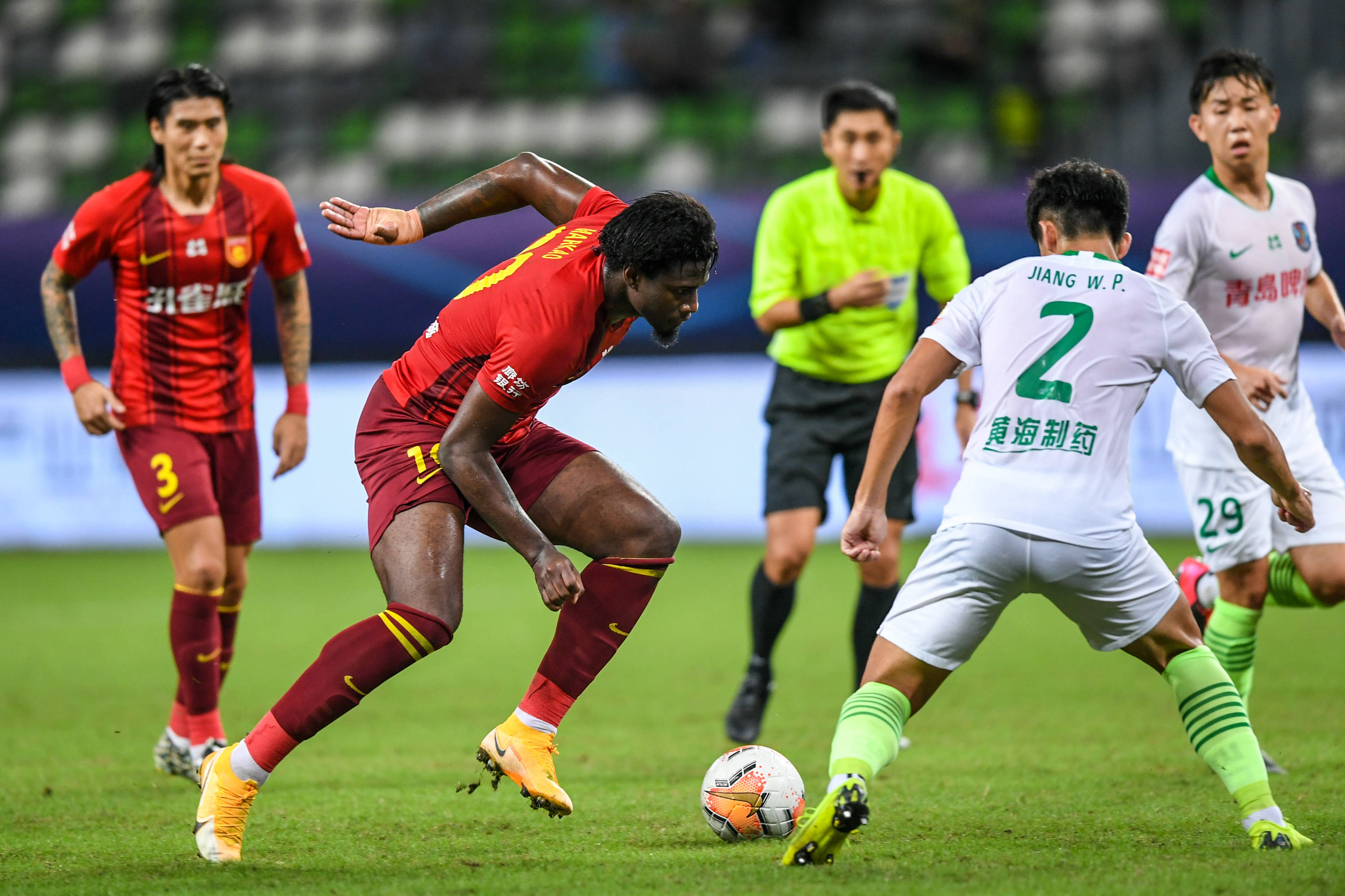 斯基拉：米兰于上周联系了加蒂经纪人，不过尤文暂无出售计划（斯基拉：米兰上周接洽加蒂经纪人，尤文目前无出售意向）